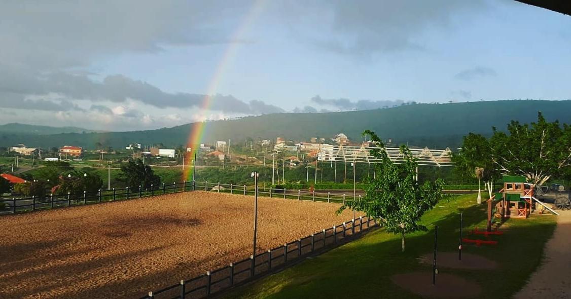 Appartamento Flat Fazenda Monte Castelo-Ao Lado Da Piscina Gravatá Esterno foto